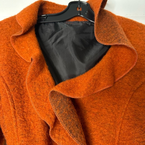 Wool rust coloured coat - Picture 3 of 4